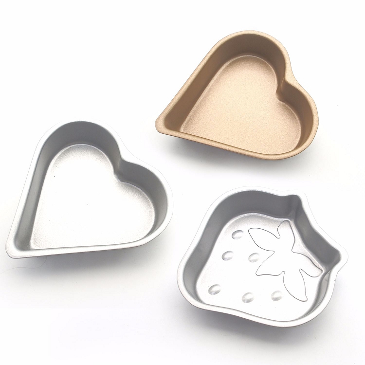 Lovely mini cake mold non-stick pan small pudding die jelly cup children are available